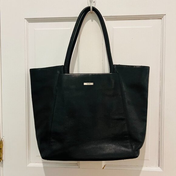 TUMI Business Leather Tote Hand Bag - Picture 1 of 16